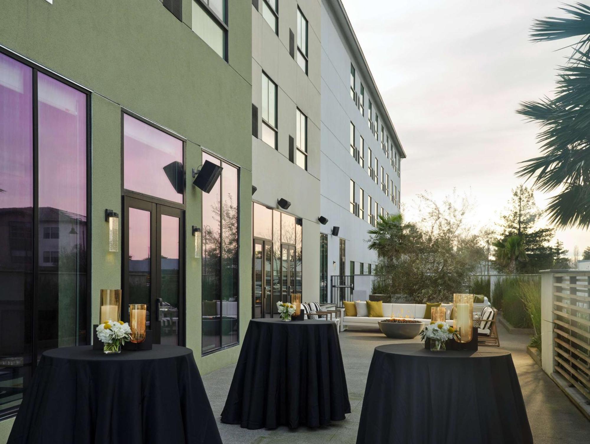 Cambria Hotel Sonoma Wine Country Rohnert Park Exterior foto